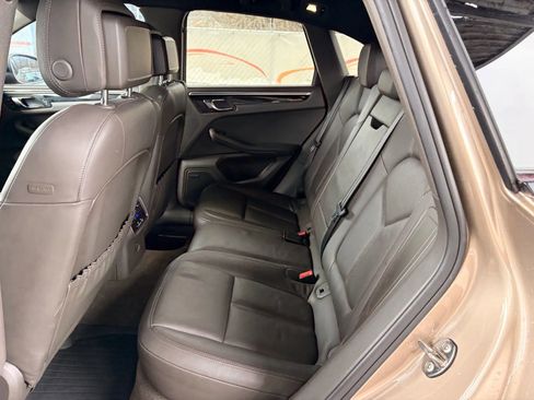 Used 2017 Porsche Macan Sport Edition image 16