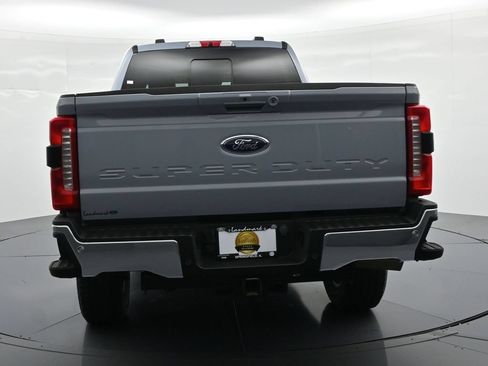 Used 2024 Ford F250 Lariat w/ Lariat Ultimate Package AWD/4WD image 7