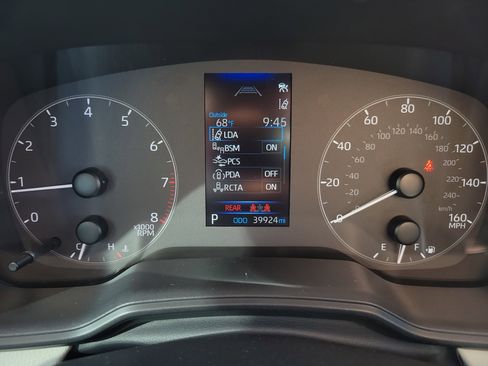 Used 2023 Toyota Corolla LE w/ LE Premium Package image 28