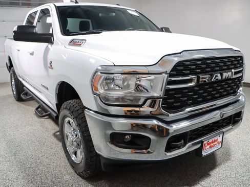 Used 2022 RAM 2500 Big Horn w/ Cold Weather Group image 5