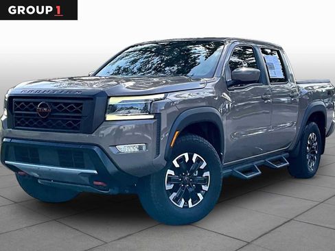 Used 2022 Nissan Frontier PRO-4X w/ Technology Package AWD/4WD image 1
