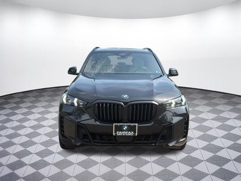 Used 2024 BMW X5 xDrive40i w/ M Sport Package AWD/4WD image 6