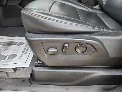 Used 2021 Chevrolet Tahoe LT w/ LT Signature Package image 15