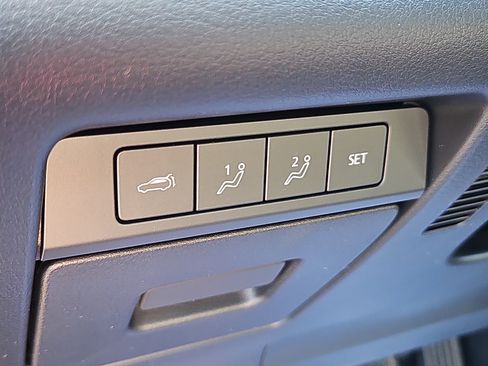 Certified 2025 MAZDA CX-30 AWD 2.5 S w/ Premium Package image 12