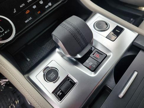 New 2026 Jaguar F-PACE R-Dynamic S image 10