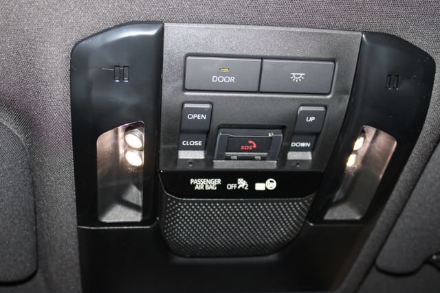 Used 2025 Lexus GX 550 AWD/4WD image 46