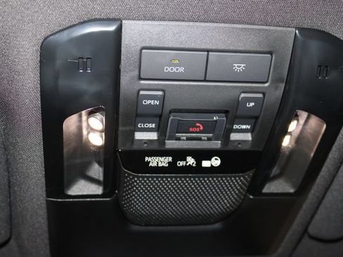 Used 2025 Lexus GX 550 AWD/4WD image 46