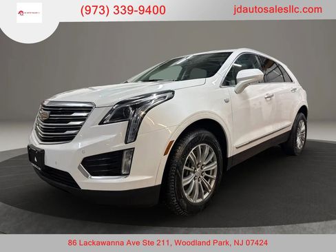 Used 2019 Cadillac XT5 Luxury image 1