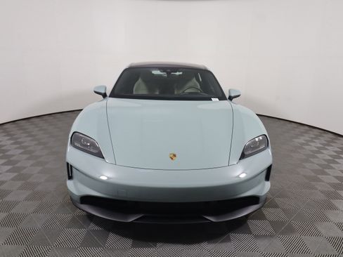 Certified 2025 Porsche Taycan image 10