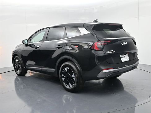 New 2026 Kia Sportage LX image 6