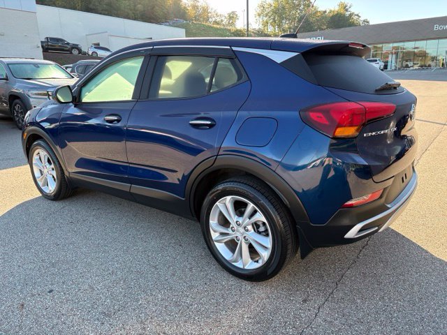 Used 2023 Buick Encore GX Preferred w/ Cold Weather Comfort Package FWD image 3