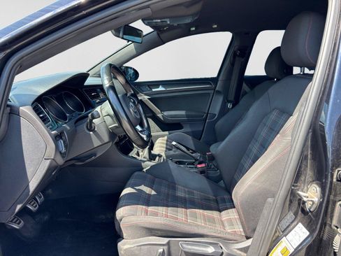 Used 2021 Volkswagen GTI S FWD image 10