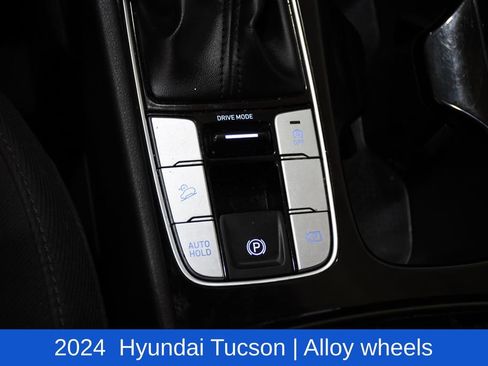 Used 2024 Hyundai Tucson SEL image 24