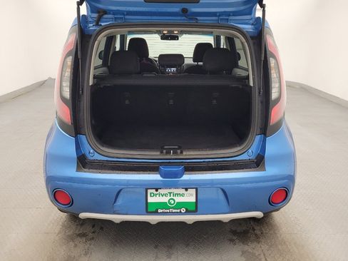 Used 2019 Kia Soul + image 29