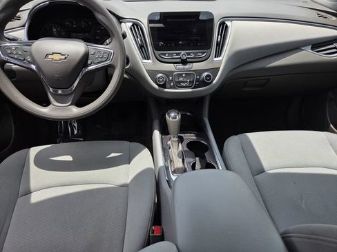 Used 2020 Chevrolet Malibu LS w/ Driver Confidence Package II FWD image 8