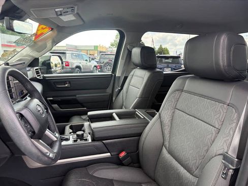 Used 2023 Toyota Tundra Limited AWD/4WD image 24