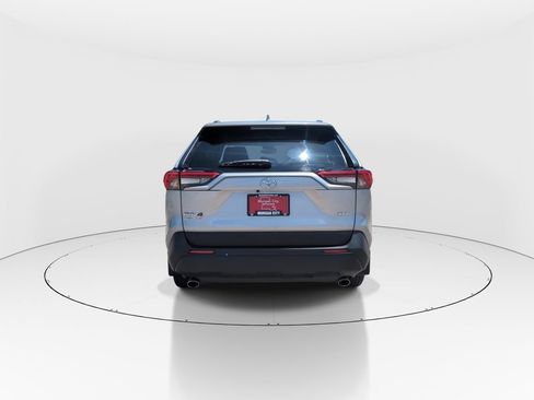 Used 2025 Toyota RAV4 XLE FWD image 7