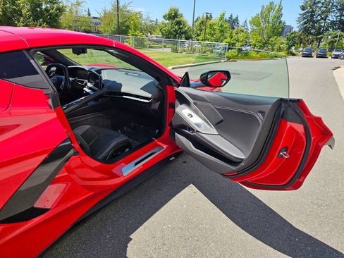 Used 2026 Chevrolet Corvette Stingray Coupe w/ Z51 Performance Package RWD image 12
