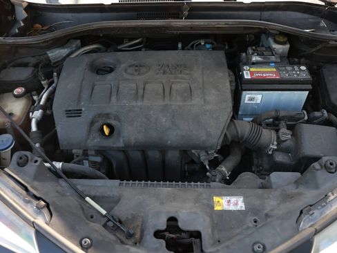 Used 2018 Toyota C-HR XLE FWD image 46