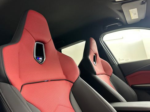 Used 2024 BMW X1 M35i w/ M Sport Professional Package image 25