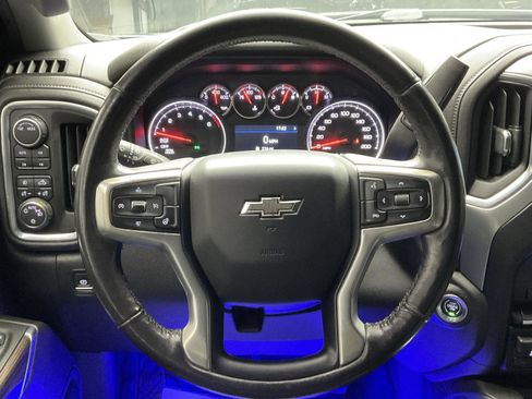 Used 2020 Chevrolet Silverado 1500 LT Trail Boss image 20