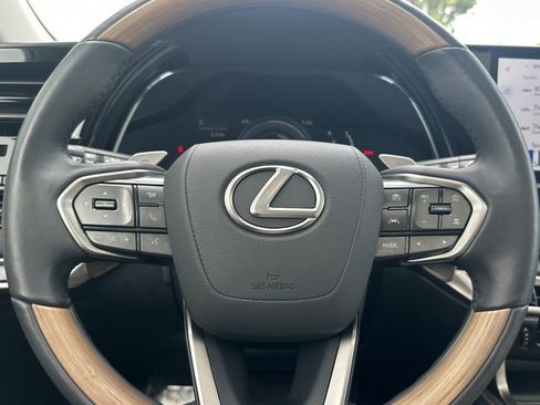 Certified 2023 Lexus RX 350h w/ Accessory Package (Z1) image 23