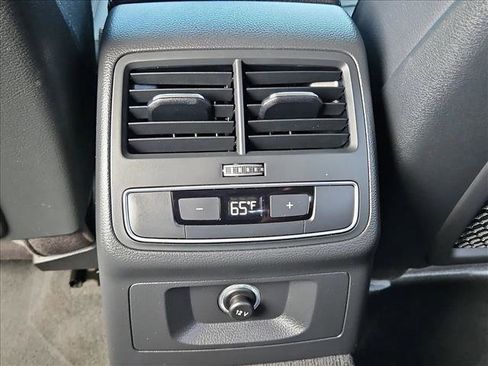 Used 2018 Audi A4 2.0T Ultra Premium Plus w/ Premium Plus Package image 17