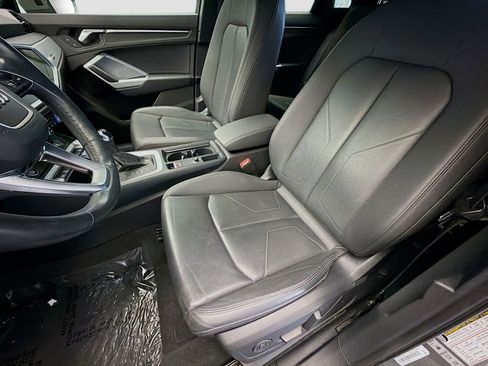 Used 2021 Audi Q3 2.0T Premium w/ Convenience Package AWD/4WD image 11