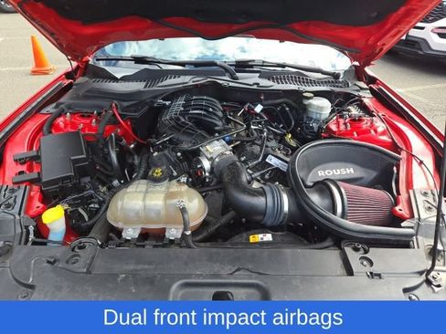 Used 2017 Ford Mustang Coupe RWD image 16