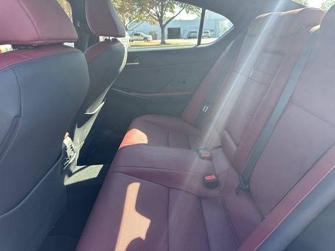 Used 2025 Lexus IS 300 w/ Comfort Package image 24