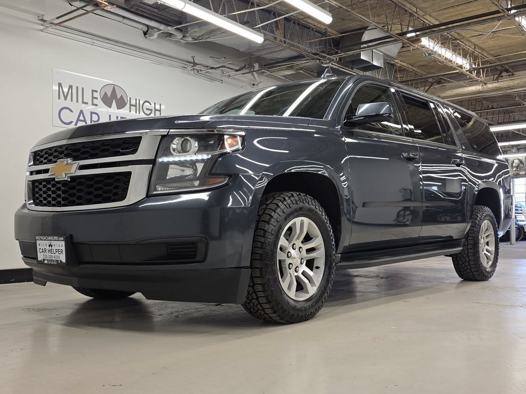 Used 2019 Chevrolet Suburban LT AWD/4WD image 15
