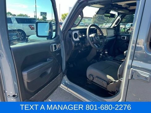 Used 2024 Jeep Wrangler Unlimited Sport AWD/4WD image 11