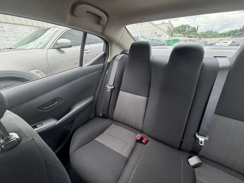 Used 2025 Nissan Sentra SV FWD image 36