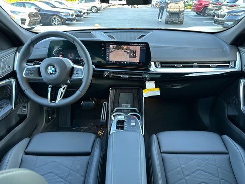 New 2026 BMW X2 xDrive28i w/ Technology Package AWD/4WD image 19