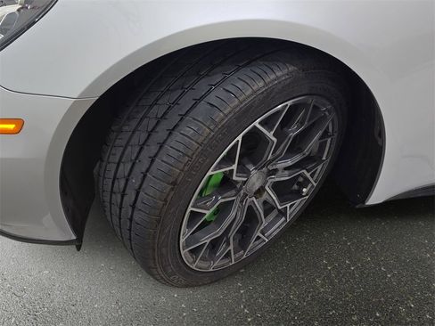 Used 2018 Porsche Panamera 4 image 34