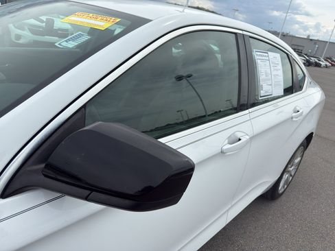 Used 2014 Chevrolet Impala LS FWD image 16