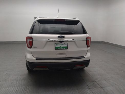 Used 2019 Ford Explorer XLT w/ Equipment Group 202A FWD image 6