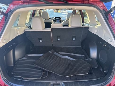 Used 2023 Subaru Forester Limited image 63