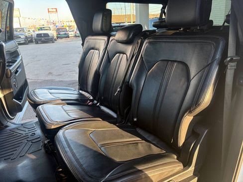 Used 2019 Ford Expedition Max Limited image 18