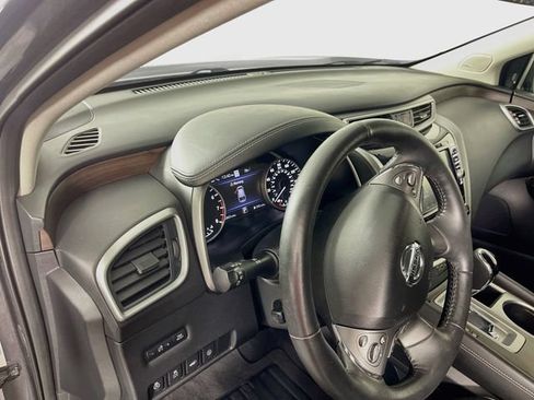Used 2019 Nissan Murano Platinum w/ Cargo Package FWD image 10