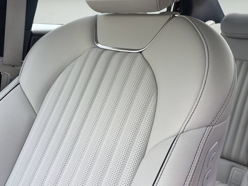 Certified 2025 Genesis G70 2.5T w/ Sport Prestige Package AWD/4WD image 40