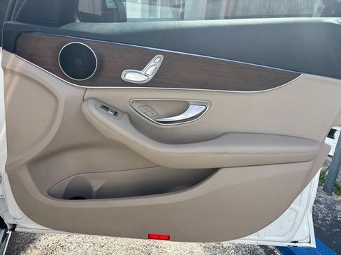 Used 2020 Mercedes-Benz C 300 Sedan image 61