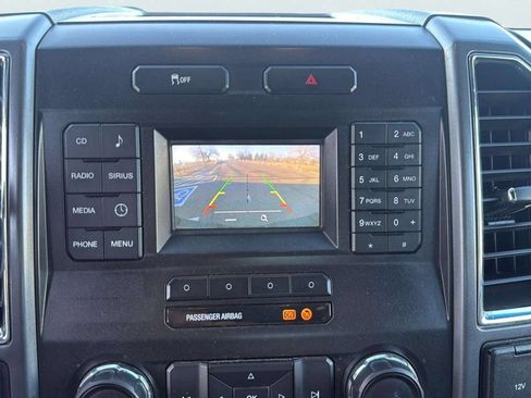 Used 2017 Ford F250 XLT AWD/4WD image 11