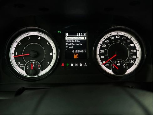 Used 2024 RAM 1500 Classic SLT AWD/4WD image 23