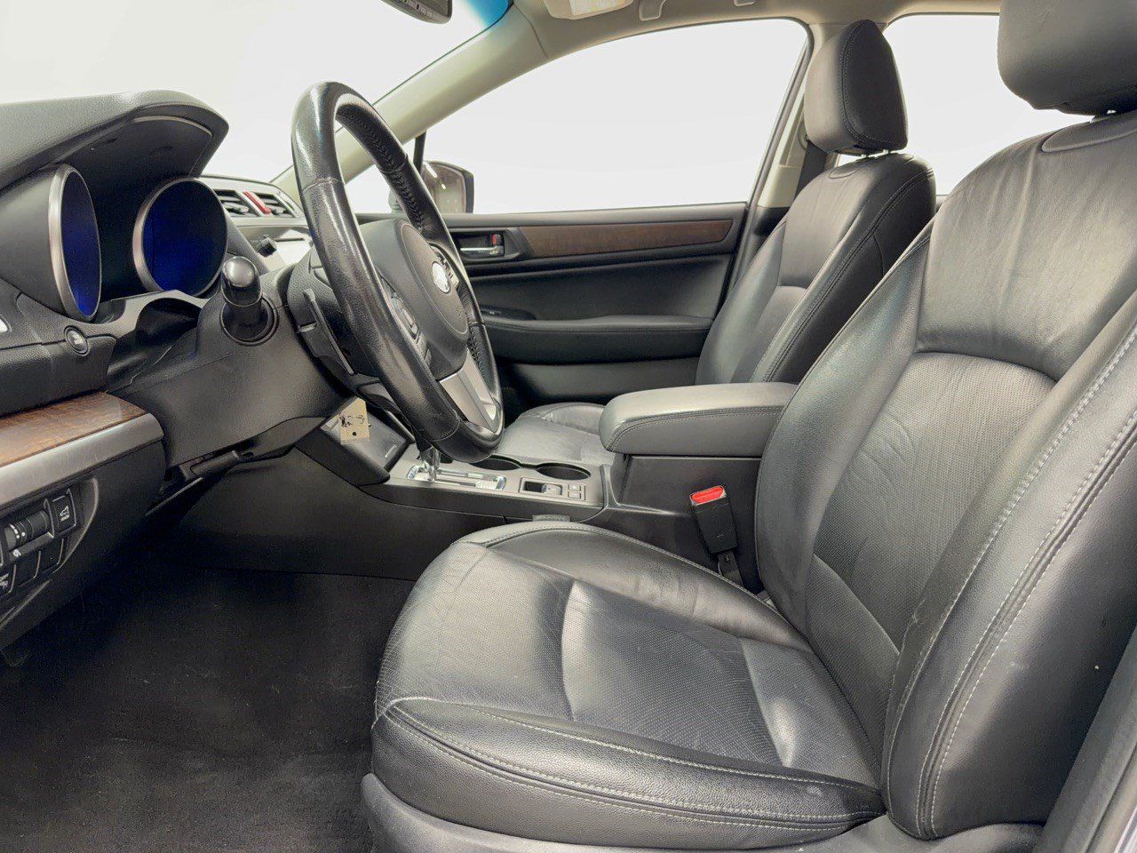 Used 2016 Subaru Outback 2.5i Limited w/ Popular Package #4 AWD/4WD image 5