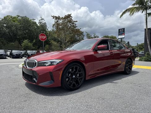 Used 2026 BMW 330i xDrive Sedan AWD/4WD image 28