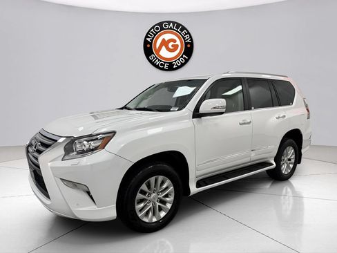 Used 2017 Lexus GX 460 Premium AWD/4WD image 3