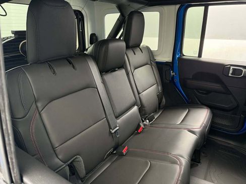 New 2026 Jeep Wrangler Unlimited Rubicon image 21