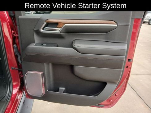 Certified 2022 Chevrolet Silverado 1500 High Country w/ Technology Package image 18