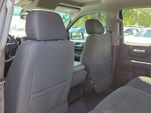 Certified 2022 Chevrolet Silverado 1500 Custom AWD/4WD image 11